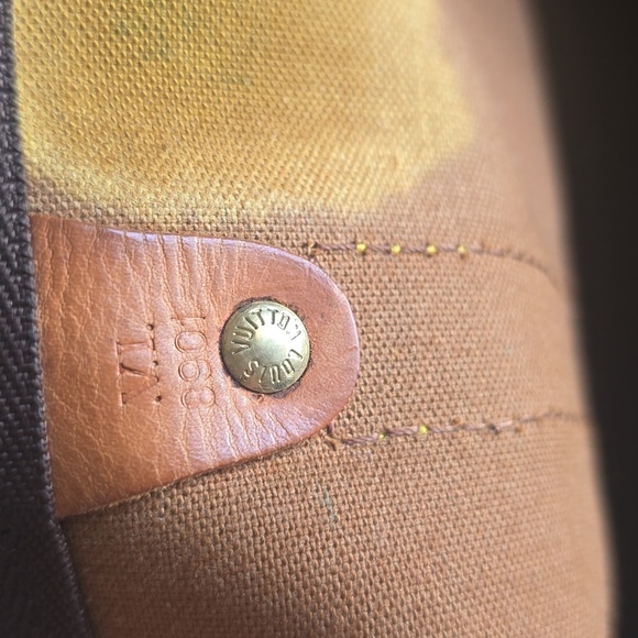 Authentic Vintage Louis Vuitton Keepall bandouliere 45 Travel Duffle Bag - Picture 10 of 17